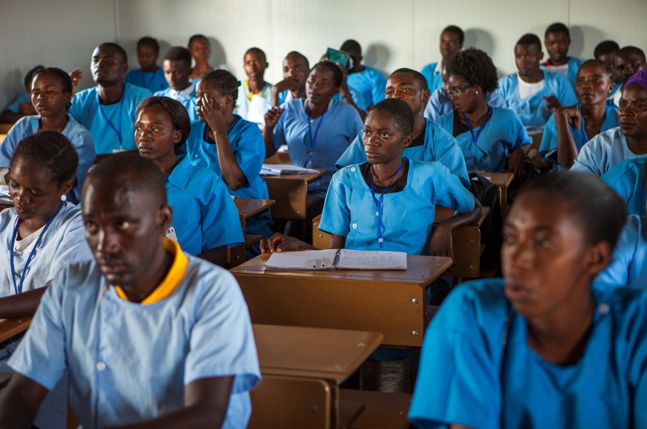Prima le mamme e i bambini di Medici con l'Africa Cuamm Prima le mamme e i bambini-Medici con l'Africa Cuamm